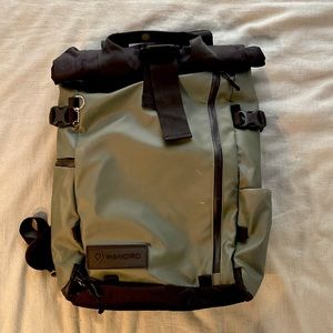 Wandrd PRVKE camera and travel bag